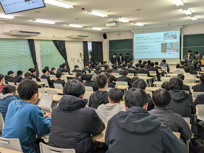 イノベーション実習の成果報告会を実施【電気コース】